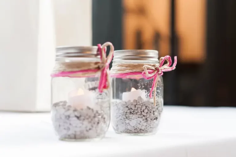8 Awesome Mason Jar Candle Ideas To Inspire You