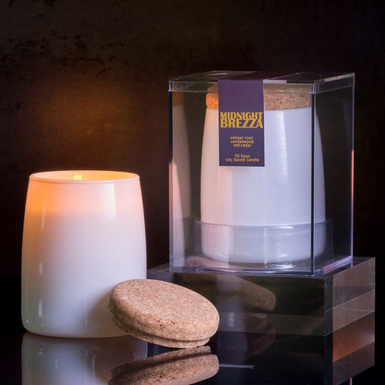 Candle Review: Aesthetic Content, Midnight Brezza