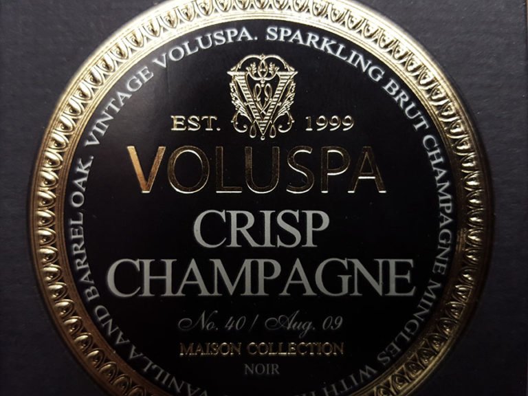 Candle Review: Voluspa, Crisp Champagne