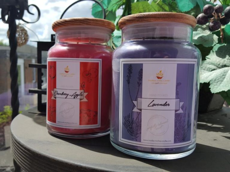 Candle Review: Madison Valley Candles, Lavender & Cranberry Apple