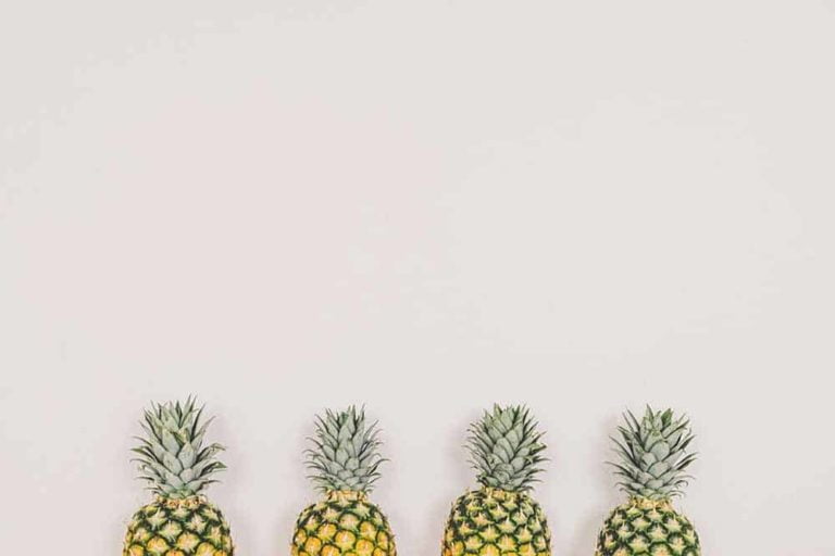 Pineapple Candles and Pineapple Candle Holders – Trend Alert!