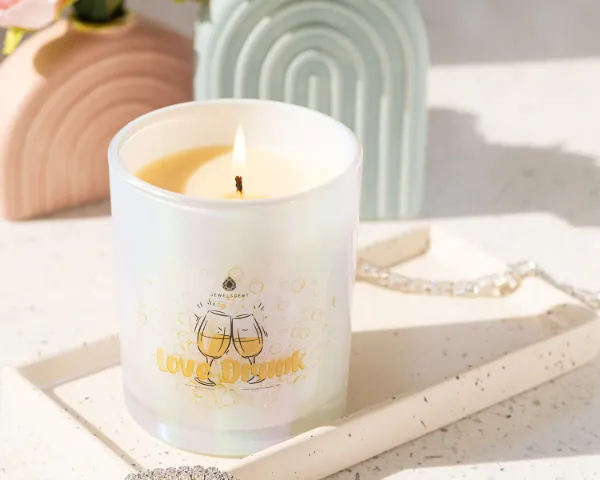 best champagne scented candles - jewelscent love drunk - candle junkies