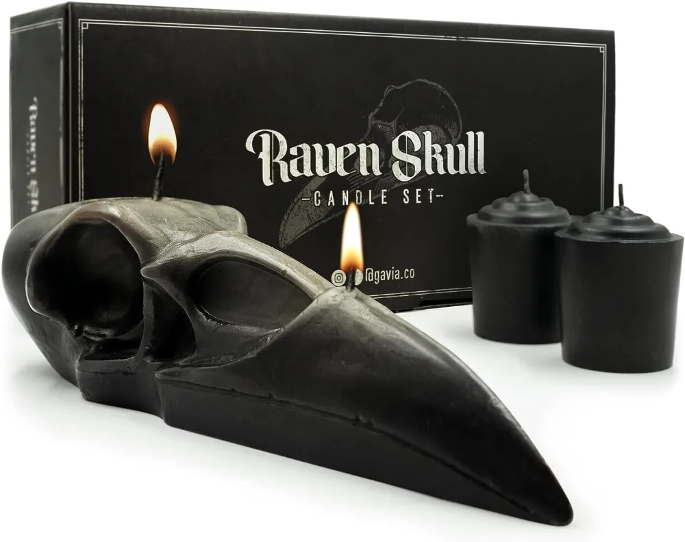raven skull candle