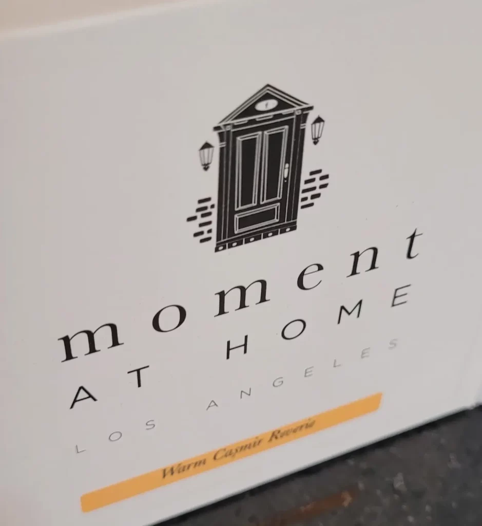 moment at home candle logo